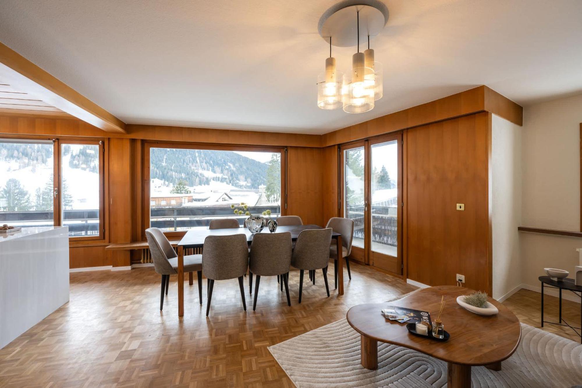 Luxe With Views Private Balcony Davos