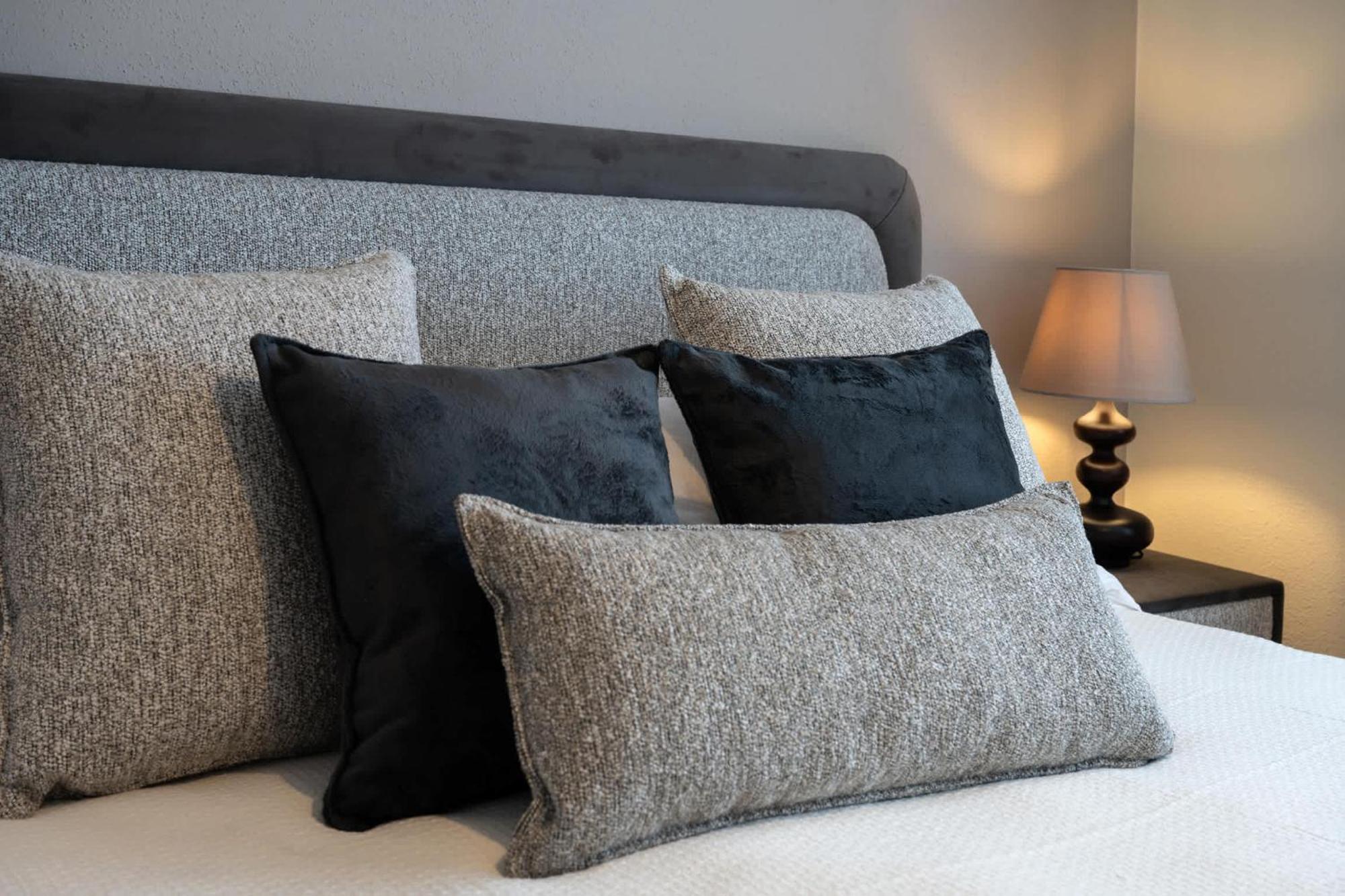 Luxe With Views Private Balcony Apartment Davos